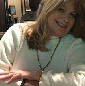 Meet your Posher, Betsy